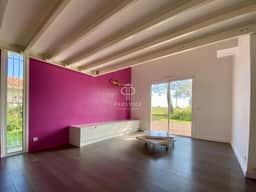 https://storage.googleapis.com/homestra-images/property-image-e7c6b103-e404-4860-8db2-44adde1eebb4-1759947042.jpg