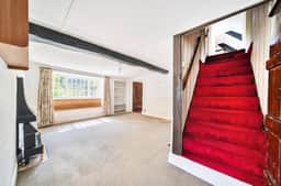 https://storage.googleapis.com/homestra-images/property-image-e7f1fed3-69c5-4916-b9ea-0d3fe7b72da2-1757015754.jpg