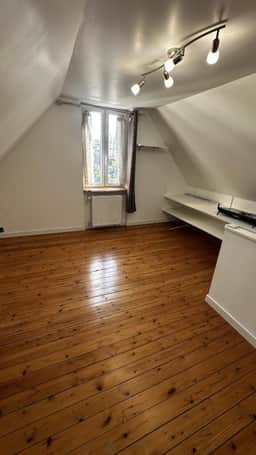 https://storage.googleapis.com/homestra-images/property-image-e81ee2de-dfec-40c7-b6ae-cc64ea6555e3-1784408920.jpg