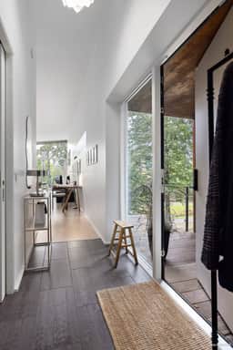 https://storage.googleapis.com/homestra-images/property-image-e8497509-0465-4115-a2cf-ee8662cdde7c-1784456020.jpg