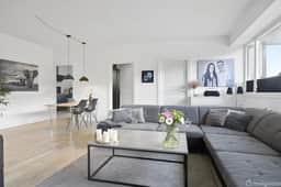 https://storage.googleapis.com/homestra-images/property-image-e870b272-ceb4-43b5-9bd9-d02cb4f9cc2c-1749394592.jpg