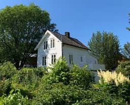 https://storage.googleapis.com/homestra-images/property-image-ebb3a937-1aa2-45c9-a5a4-aa1a675fab26-1753127692.jpg