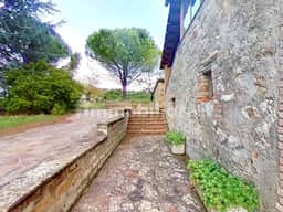 https://storage.googleapis.com/homestra-images/property-image-ed82cdf2-9bd1-4eb5-a79c-aaa999bc3f72-1755964990.jpg