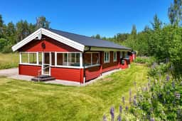 https://storage.googleapis.com/homestra-images/property-image-eeb9ffb8-e39e-4295-9cea-f53cbe247b0a-1752945569.jpg