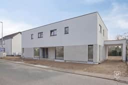 https://storage.googleapis.com/homestra-images/property-image-f04739b7-d0ef-4e8b-a06f-14742647e28d-1776853576.jpg