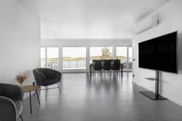 https://storage.googleapis.com/homestra-images/property-image-f5f74891-f89a-42a2-90aa-b931895497b5-1748108355.jpg
