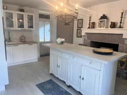 https://storage.googleapis.com/homestra-images/property-image-f5fabbed-e3b7-414b-9d9f-00553fce8a6b-1746359242.jpg