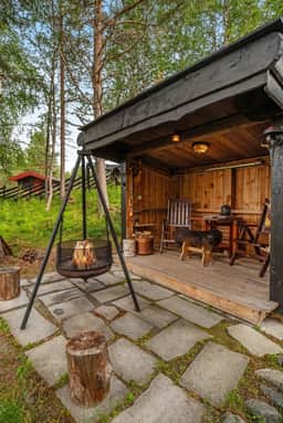 https://storage.googleapis.com/homestra-images/property-image-f95e3e50-024f-485e-b50a-751bd45a2935-1758972900.jpg