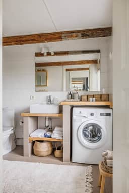 https://storage.googleapis.com/homestra-images/property-image-fbc11ecd-f107-4e05-b23f-99e6b547055e-1784458798.jpg