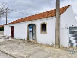 https://storage.googleapis.com/homestra-images/property-image-fcffe6a8-aa54-4117-a857-0b4fd454cd97-1761395779.jpg