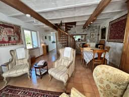 https://storage.googleapis.com/homestra-images/property-image-fd1de671-7416-473e-a563-cdddcb0362cb-1749812355.jpg