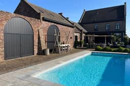 https://storage.googleapis.com/homestra-images/property-image-fdabce2a-53bb-4006-9924-bc8dcfbab9e4-1746884447.jpg