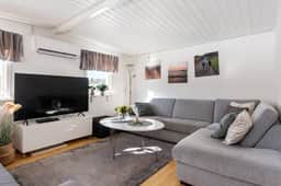 https://storage.googleapis.com/homestra-images/property-image-ff5ab914-8899-4489-b456-2c229ff833ce-1749394636.jpg