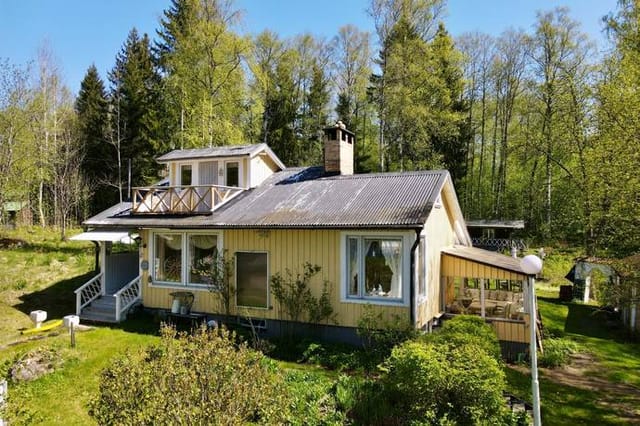 Exterior view of the main house