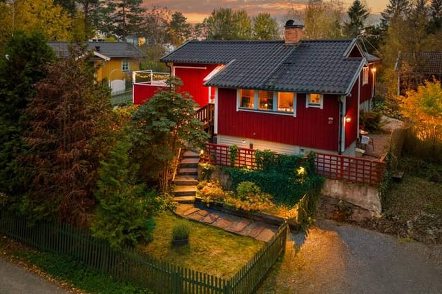 Exterior view of the house and garden