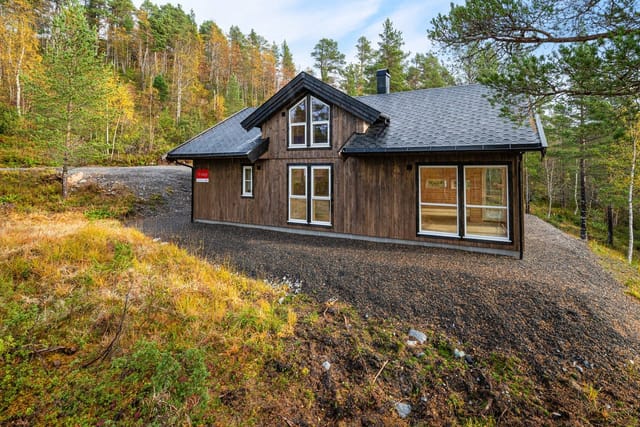 Newly built cabin with a beautiful location in Vessesetra, Kyrksæterøra.