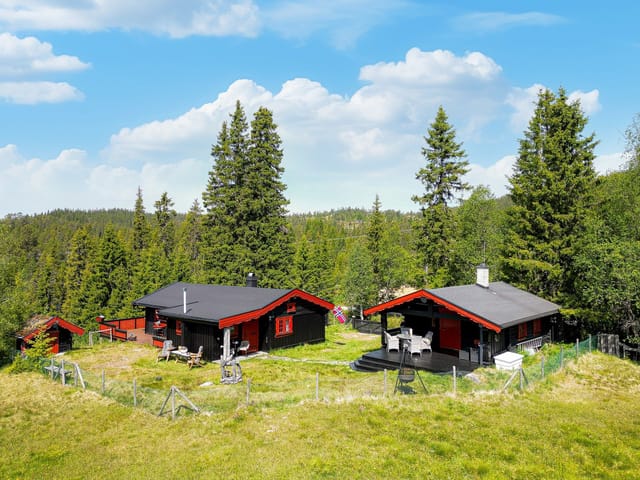 EiendomsMegler1 ved Ann Helén Jamtveit presenterer Skirvedalsvegen 848!