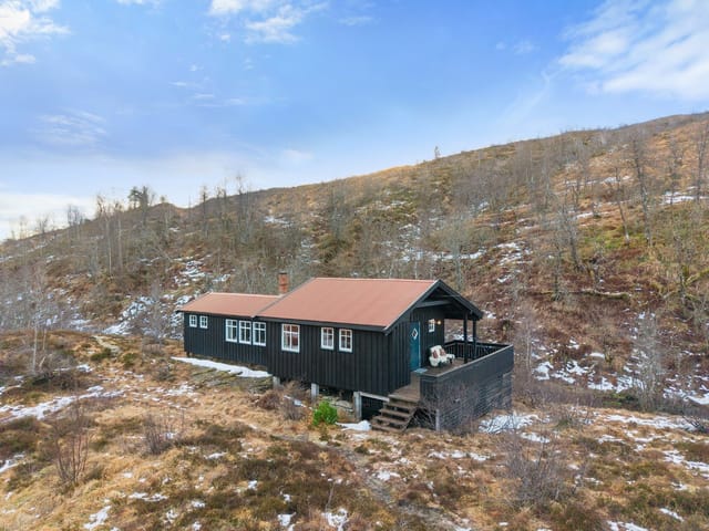 Tangen 45 presented by Dag Erik Fotland. EiendomsMegler 1.