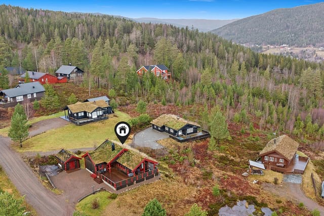 Welcome to Alpinveien 352 - presented by Martin Sundet at EIE eiendomsmegling!