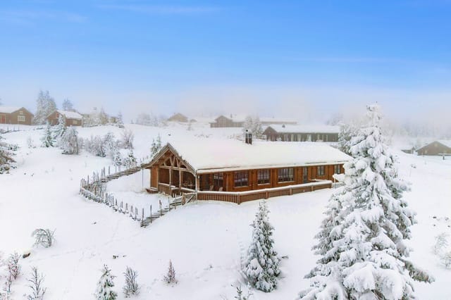 DNB Eiendom v/Torleif Løvfald Gaard presents Fjellreksla 86! Leisure property surrounded by beautiful nature!