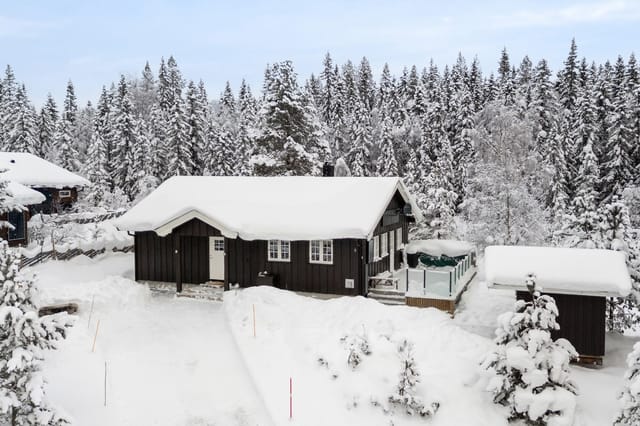 Welcome to Nedre Sisselrotkampen 8! Photo by Torben Olav Wirkestad.