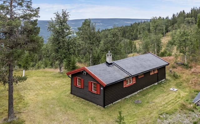 Welcome to Bakkejordvegen 96 presented by PrivatMegleren Valdres