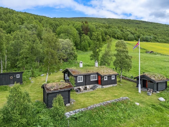 Welcome to Storligrenda 11 and this fantastic leisure property! Photo: Interior photo by June Haukdal