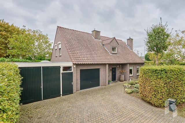 Front view of Pottenbakkersweg 47