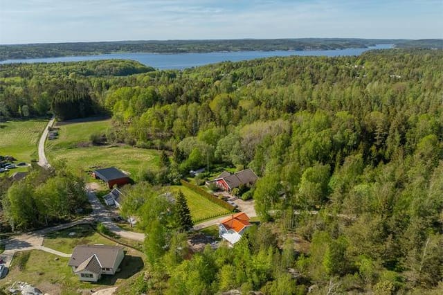 5 room winterized holiday home at Bokenäs Fossen Fredriksborg 166