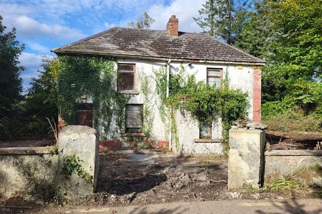 Front view of Reiska, Kilcommon, Thurles, Co. Tipperary