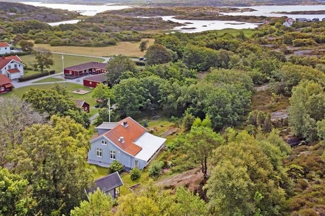 Exterior view of Sunnastrandvägen 10
