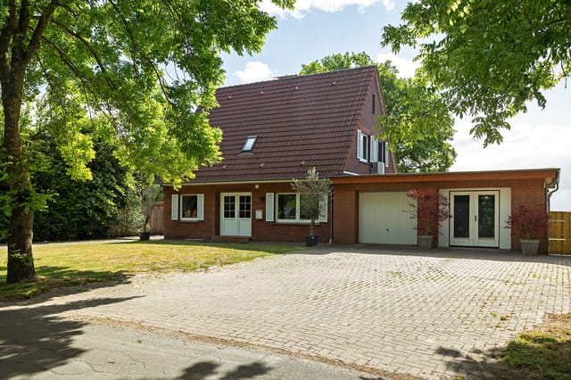 Front view of Hebelermeer 61