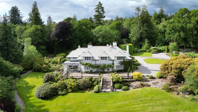 Front view of Whitehills House
