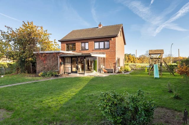 Front view of Leiseinde 40