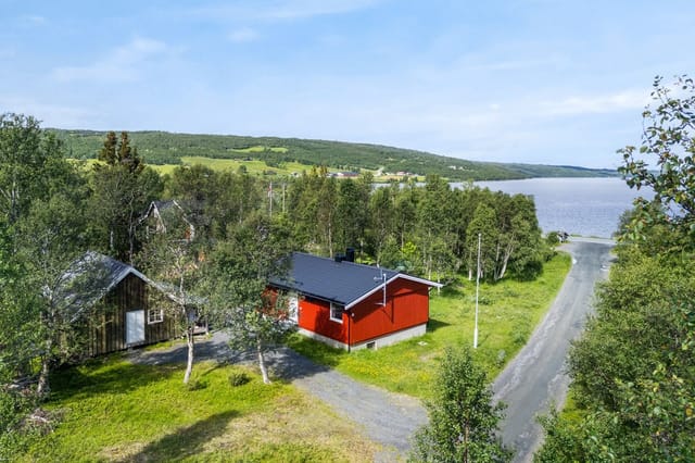Aktiv Eiendomsmegling v/Håvard Geving presents Stillhåtjønnvegen 9