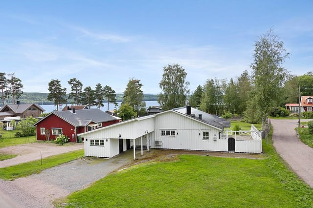 Exterior view of the house and garden