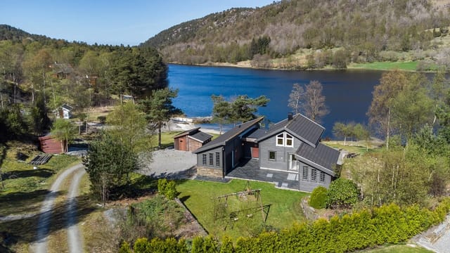 Welcome to Åsbuvegen 75