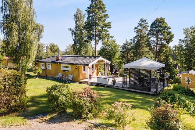 Front view of the vacation home