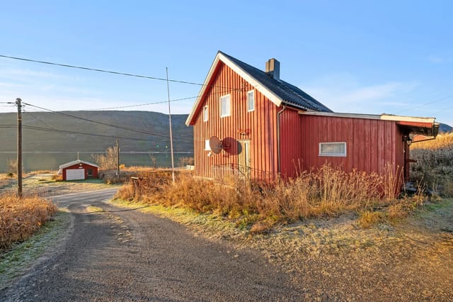 EiendomsMegler1 v/Christer Aabø presents Rambøveien 199