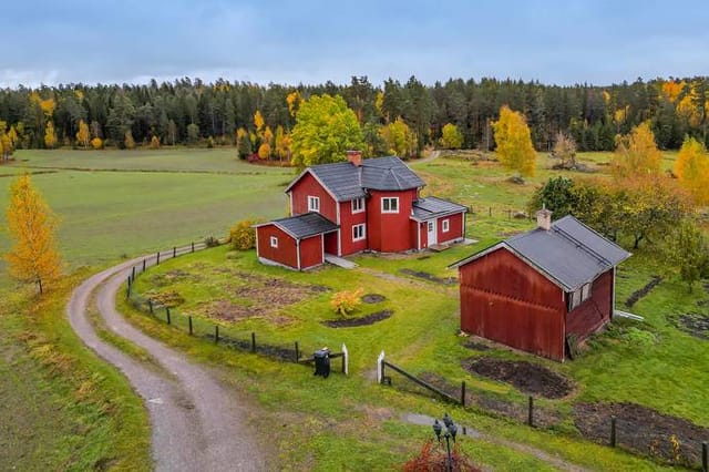 Front view of the farmhouse