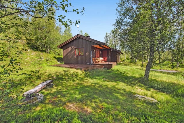 Welcome to Kråmvikvegen 216!