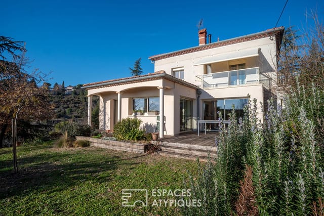 Beautifully renovated 1960s house in the heart of a tree-filled residential area