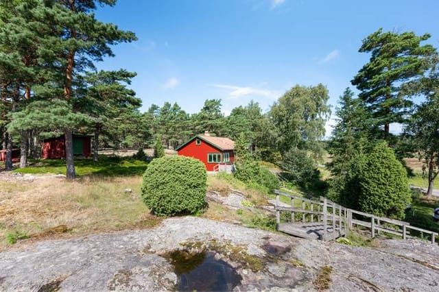 Exterior view of Tjärnöbo Spränget 5