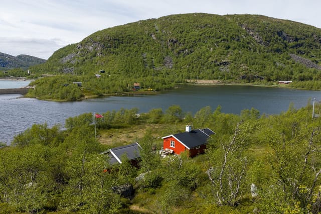 Welcome to Nordre Fjellbergodden 9 (Photo: Pål Harald Uthus)