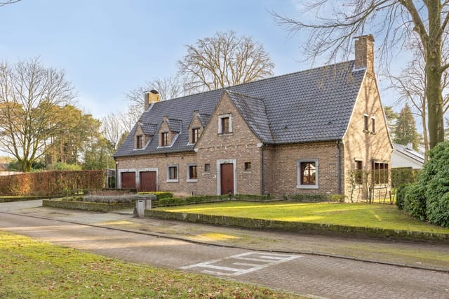 Front view of Pieter Paul Rubensdreef 2