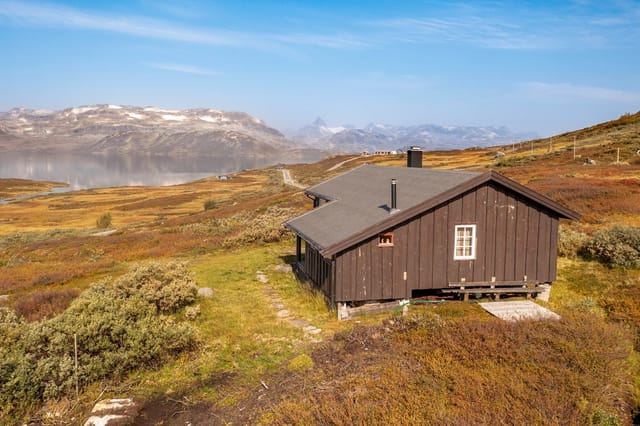 We are pleased to present Eidsbugardvegen 567, a property presented by EiendomsMegler1 Fjellmegleren!