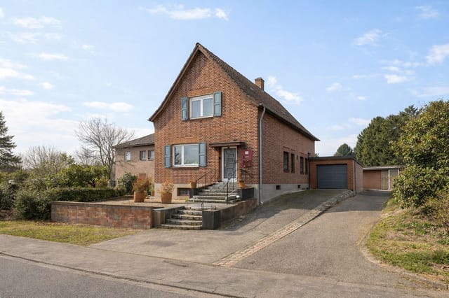 Front view of Luisenring 89