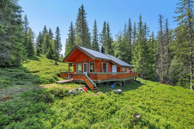 Charming cabin in beautiful surroundings