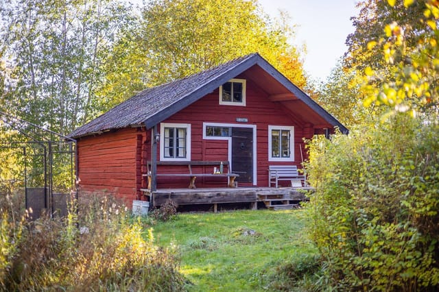 Exterior view of the log cabin