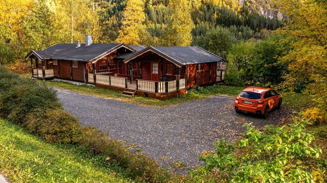 Welcome to Russånesveien 8 - Presented by Eiendomsmegler1 Nord-Norge